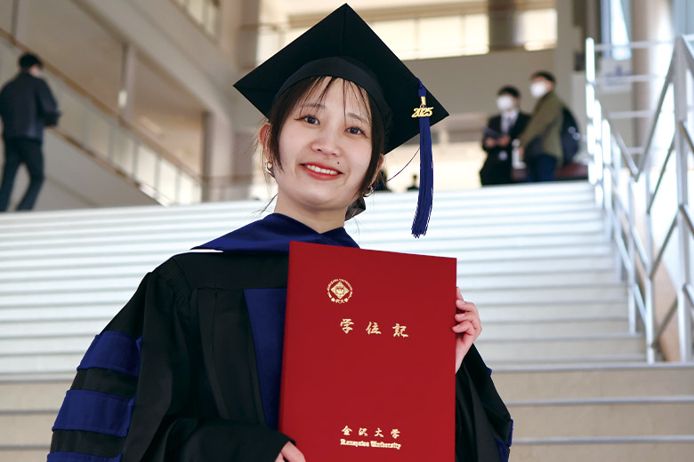 研究員　林 芙優